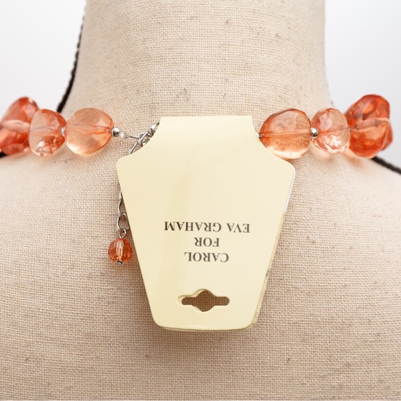 Peach fuzz beaded jewelry set with somewhat transparent Carol for Eva Graham - Picture 10 of 11
